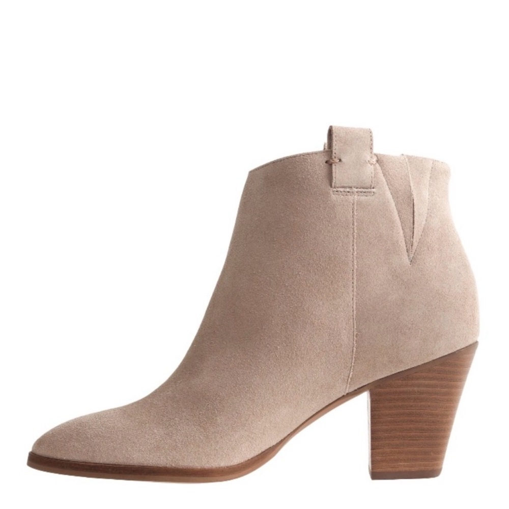 Women’s J Crew Warm Taupe Eaton Suede Ankle Boots Size 7